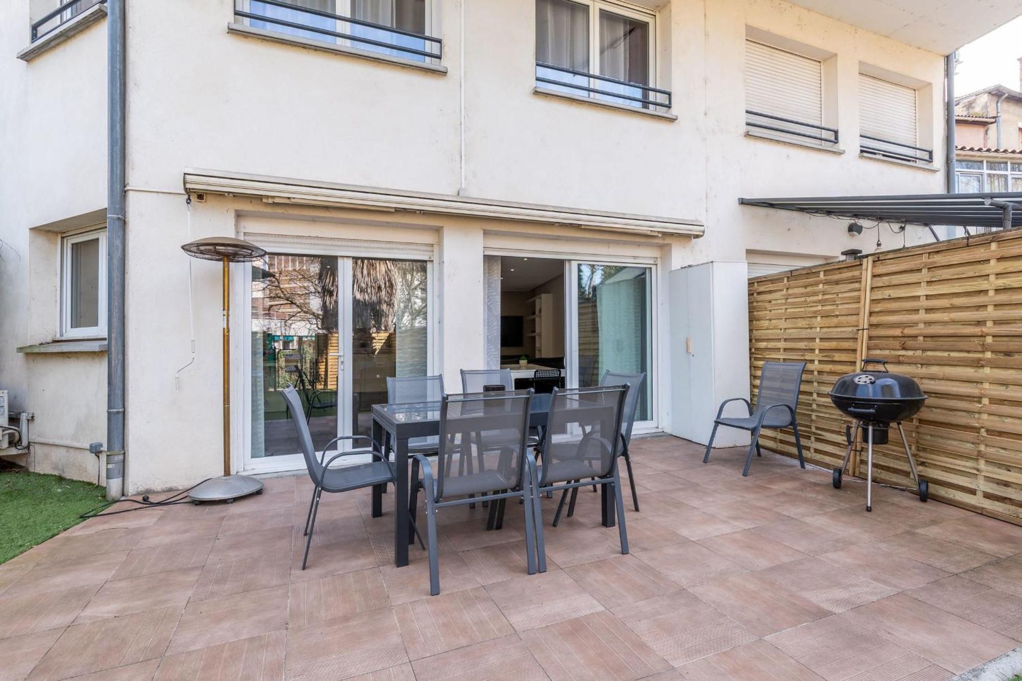 Maison Frappaz - 4 Bedrooms With Garden Villeurbanne Ngoại thất bức ảnh
